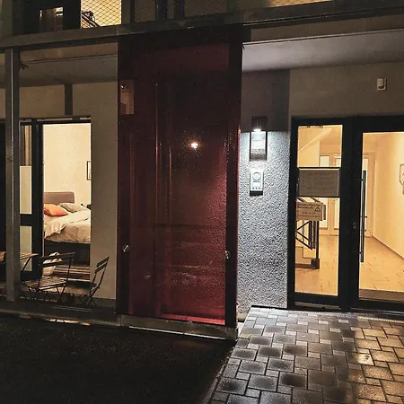 Mosel - Netflix - Modern & Zentral * Trier