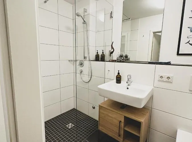 Mosel - Netflix - Modern&zentral * Trier