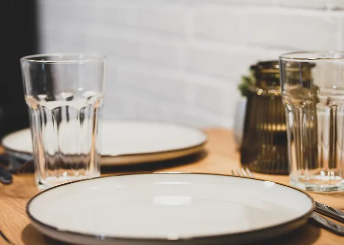 Mosel - Netflix - Modern & Zentral * Trier